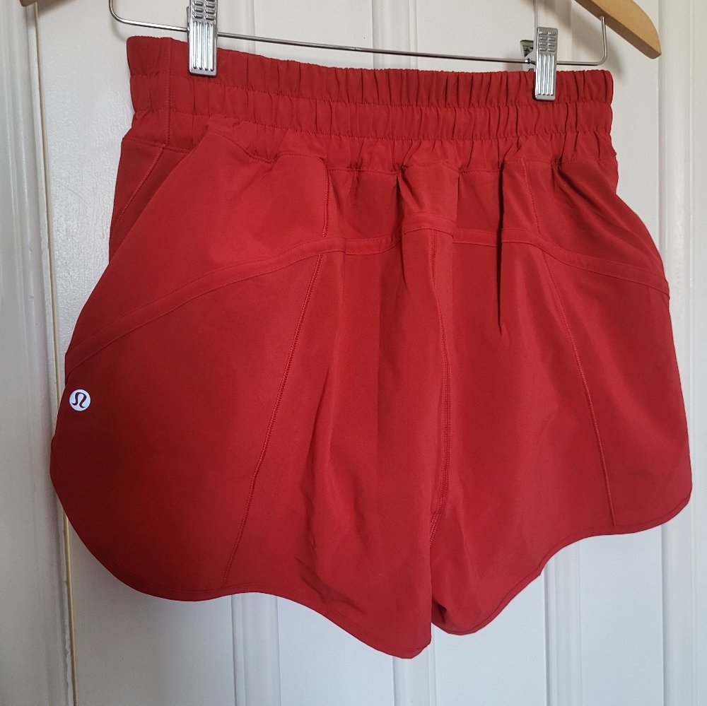 Lululemon Red Hotty Hotty Shorts sz 8